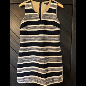 Tommy Hilfiger Woven Shift Dress - Size 4